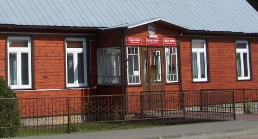 Zdjęcie budynku UG w Krasnopolu