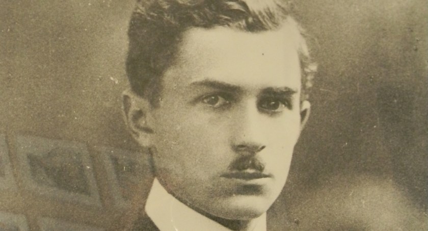 Zdjęcie portretowe W. Zawadzkiego 