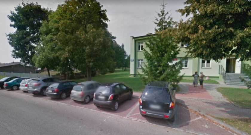 Zdjęcie parkingu przy ul. Wileńskiej 45 w Sejnach