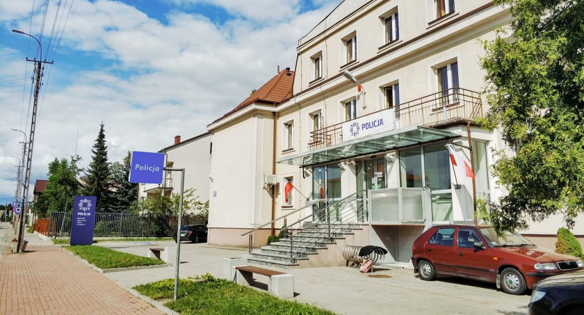 Zdjęcie komendy Policji w Sejnach