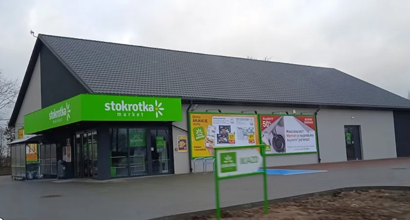 Zdjęcie budynku marketu - Google Maps