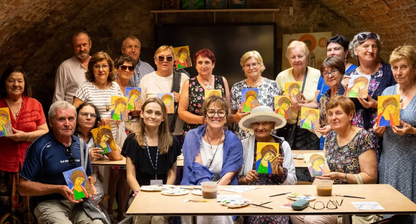 Uniwersytet Trzeciego Wieku, Seniorzy, Sejneńska Akademia Artystyczna (FOTO) - zdjęcie, fotografia