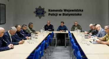 Sztab kryzysowy w Białymstoku w związku z naruszeniem przestrzeni powietrznej