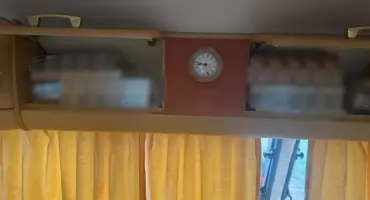 Papierosy w przyczepie kempingowej