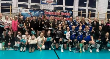 Świąteczny Turniej Piłki Siatkowej Kobiet